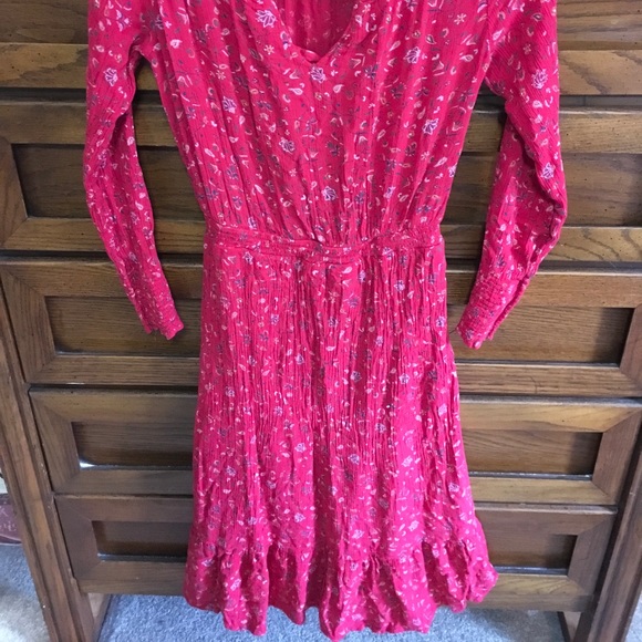 Old navy red dress with flower print. Long sleeve - Picture 2 of 3